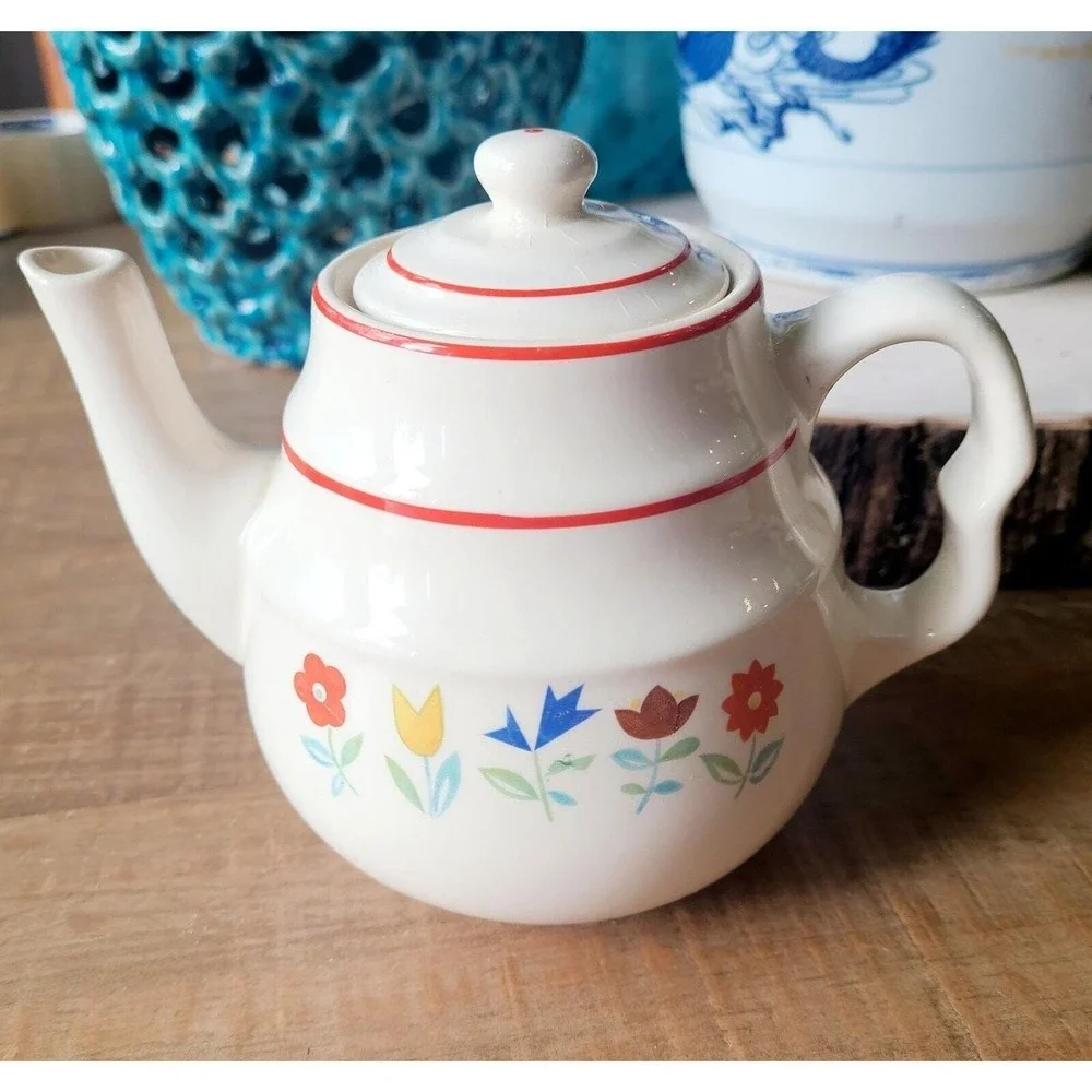 Teapot Universal Cambridge Pottery USA MCM Vintage 1950's Tea‎ Pot Flower Floral